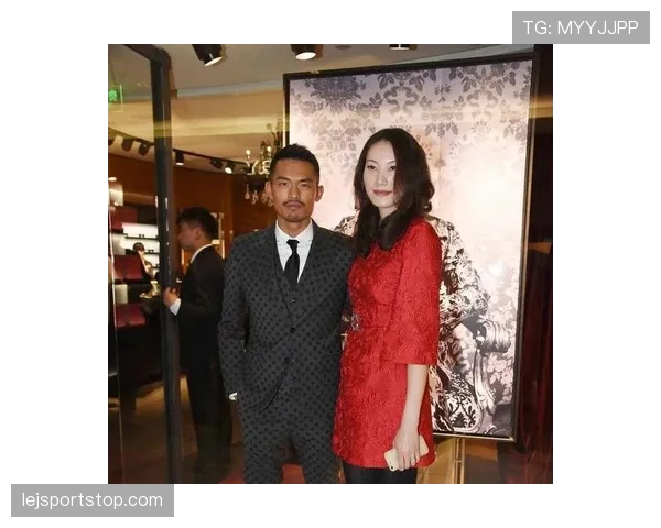 谢杏芳这日子也太反差了，赛场女神回家像低调阔太，随手一件小物就把我打回凡间